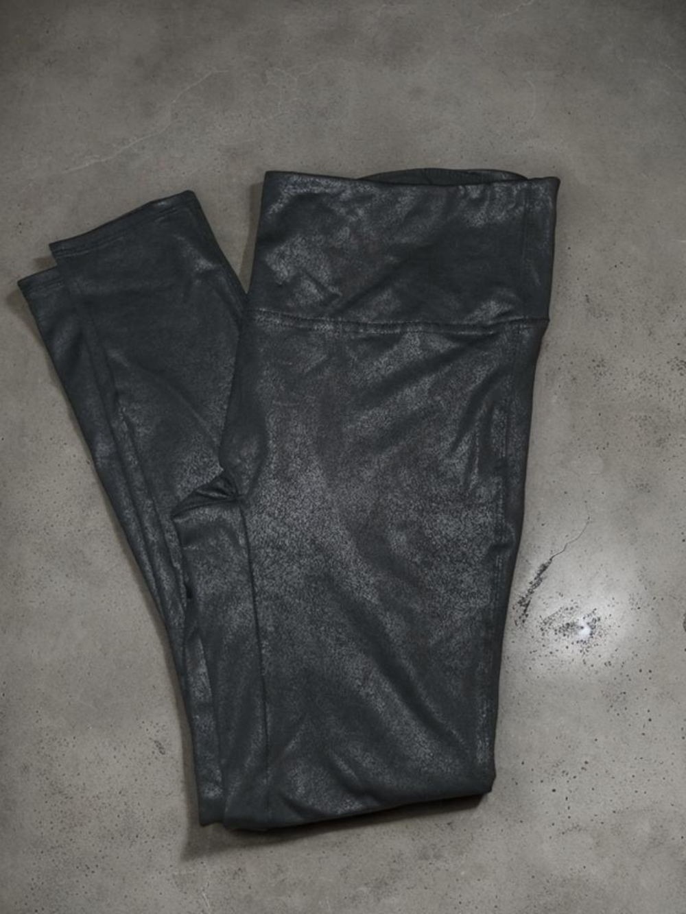 Chelsea DeBoer X Lily & Lottie Faux Leather Leggings